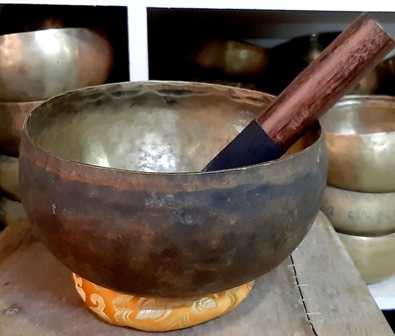 tibetan cobrebati singing bowl-antique collected from himalaya-tibetan yoga bowl